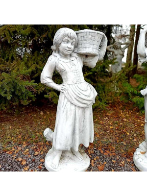 Figura Dziewczyna z koszem na ramieniu 111cm