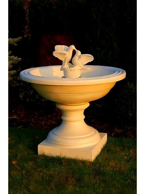 Fontanna Ogrodowa Costa z Gołąbkami F242 - 110cm w kolorze Ecrue