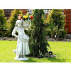 Figura Dziewczyna z koszem na ramieniu 111cm