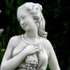 Figura Kobieta z gronami 140cm