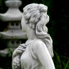 Figura Kobieta z gronami 140cm