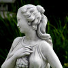 Figura Kobieta z gronami 140cm