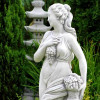 Figura Kobieta z gronami 140cm