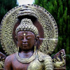 Figura Złoty Budda Phra Phuttha w Wat na tronie 94cm