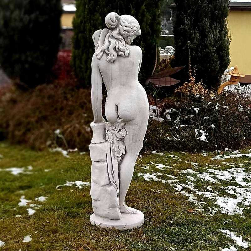 Figura Arystea z kwiatem 141cm