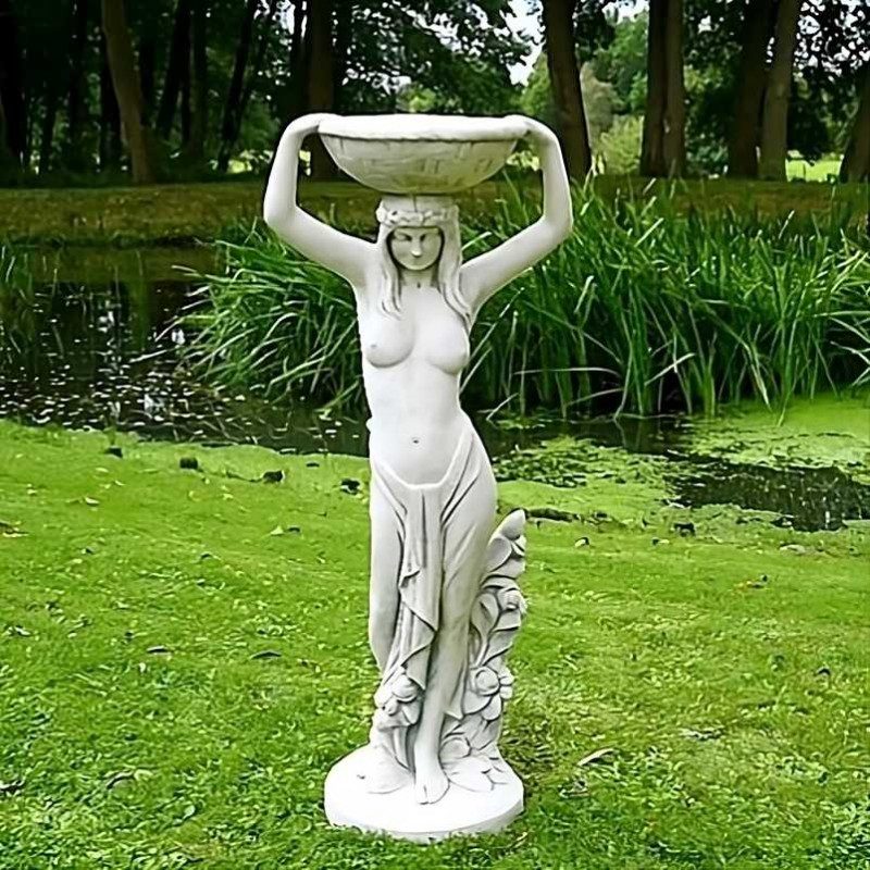 Figura Kobieta niosąca wazę nad głową 119cm