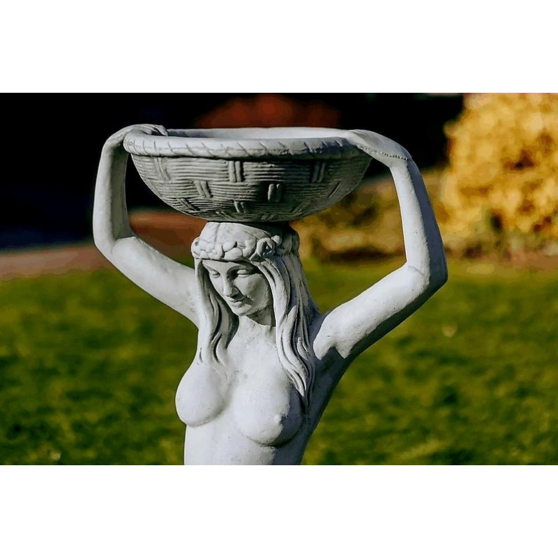 Figura Kobieta niosąca wazę nad głową 119cm