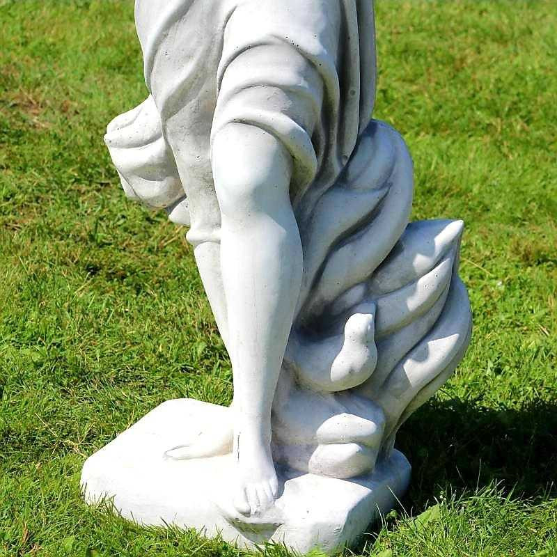 Figura Kobieta z bukietem 122cm