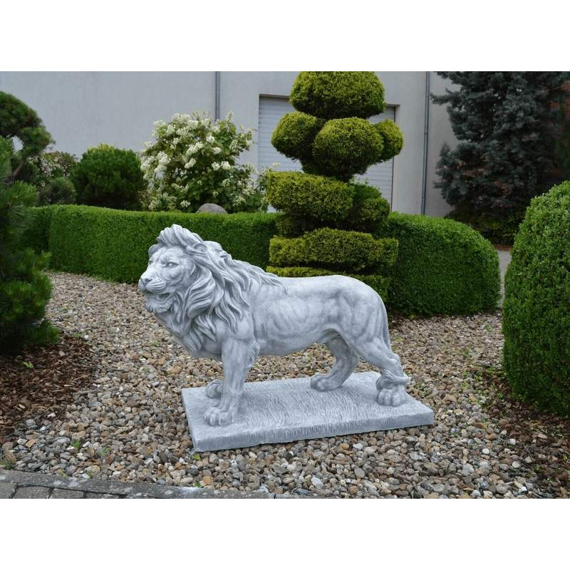 Figura Lew kroczący średni 75cm