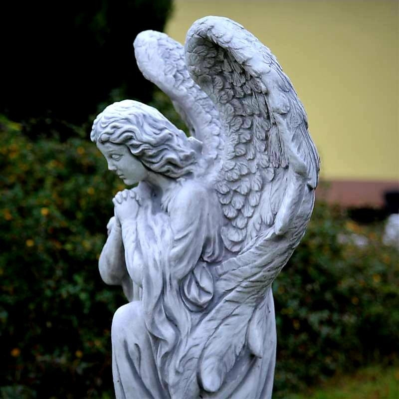 Figura Rozmodlona Anielica 78cm