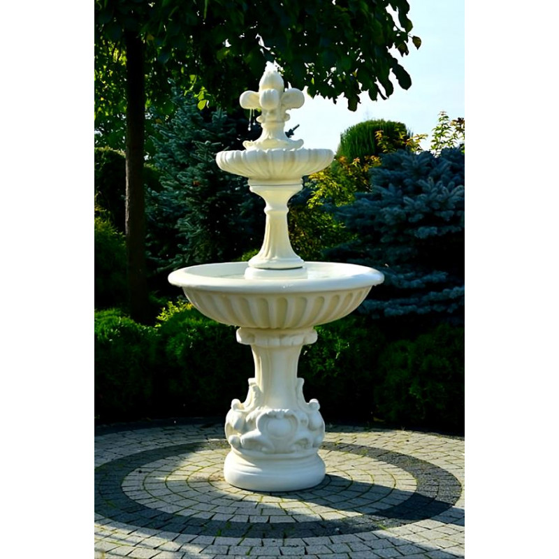 Fontanna do Ogrodu Fresco F124 - 181cm w otoczeniu zieleni