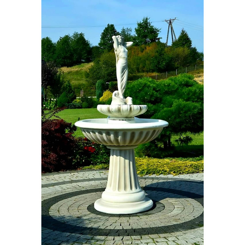 Fontanna do ogrodu Noemi Andrea F017 - 161cm na kostce brukowej