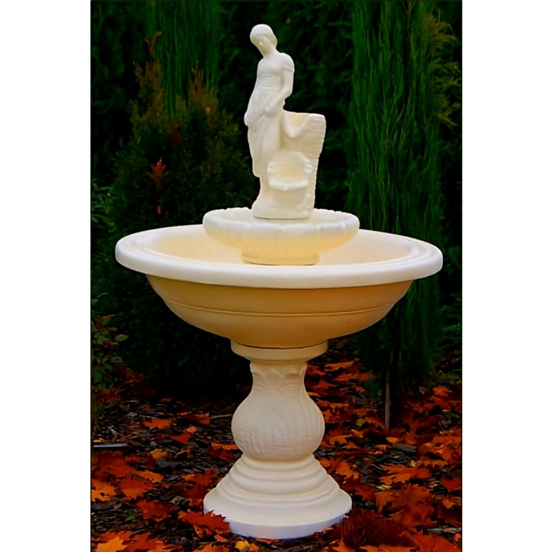 Fontanna Verona z Amandą F192 - 151cm w ogrodzie o jesiennych barwach
