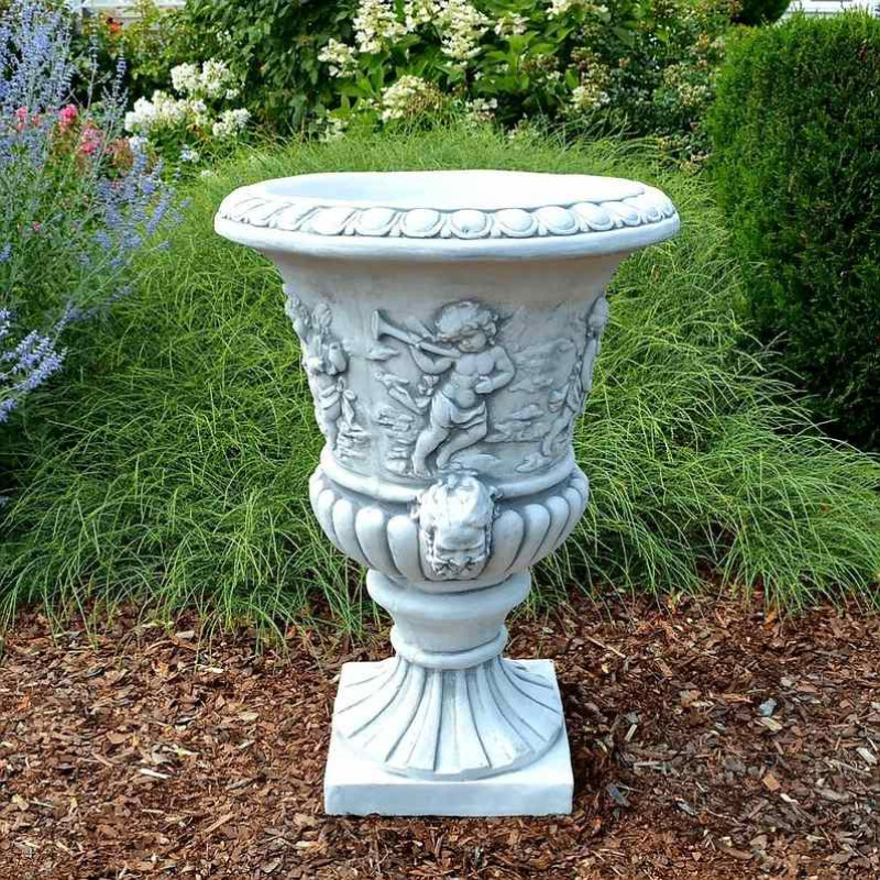 Puchar z cherubinami 78cm x 55cm