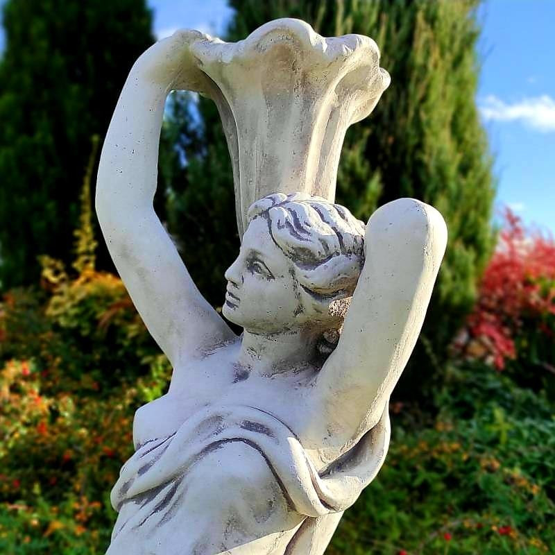 Figura Noemi