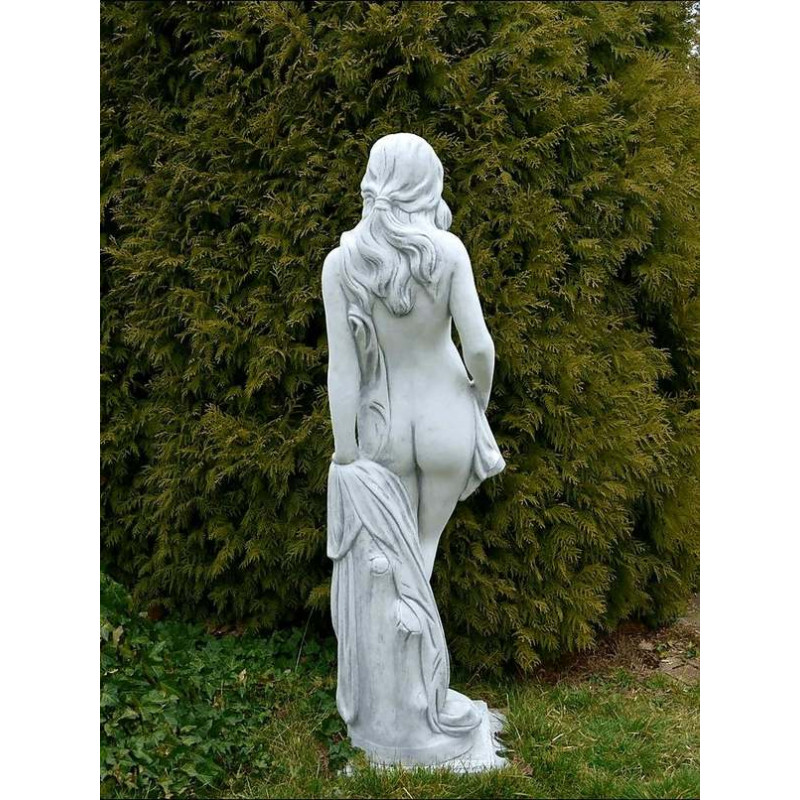 Rzeźba Złotowłosa otulona szatą 150cm