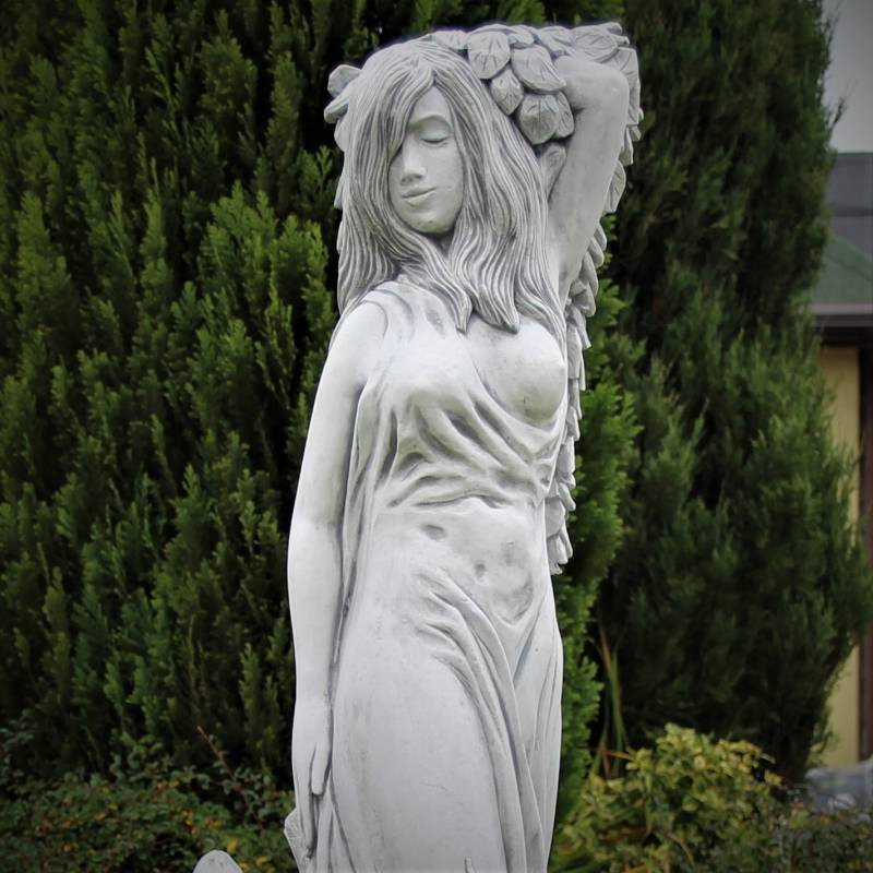 Rzeźba Tomira 140cm