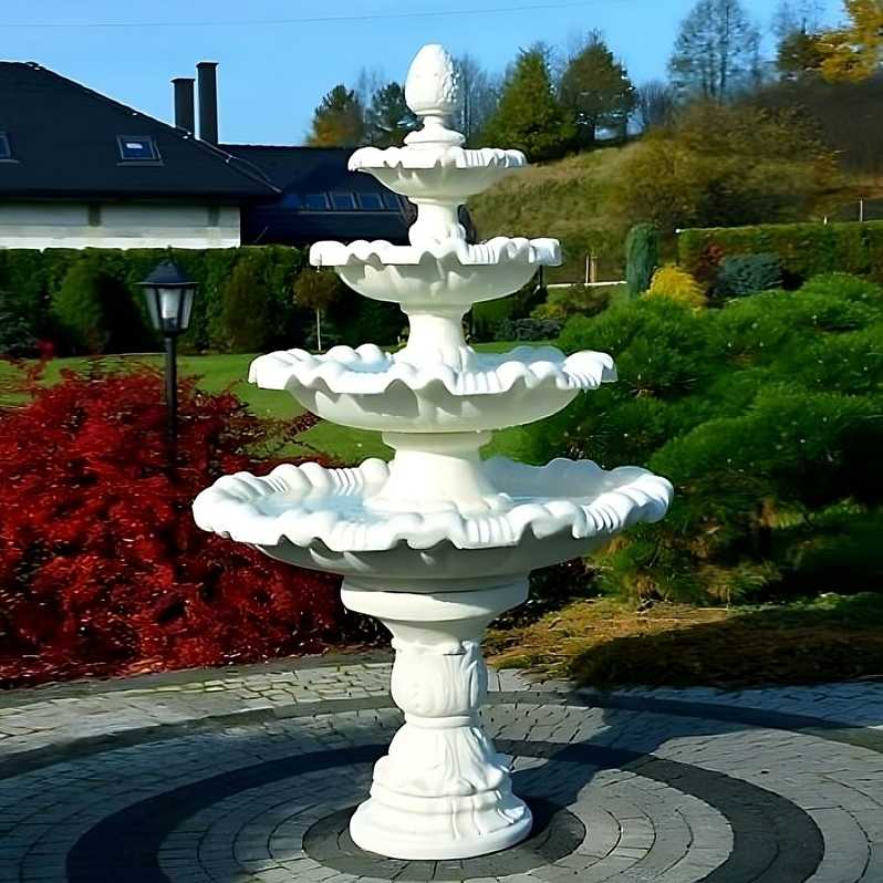 Fontanna Selene z Szyszką