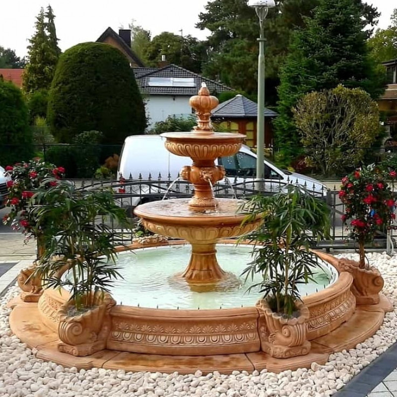 Fontanny przed Sale Weselne, Restauracje i do Dużych Ogrodów - 20 Najpiękniejszych Propozycji